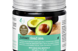 قناع طين البحر الميت بالكولاجين والأفوكادو